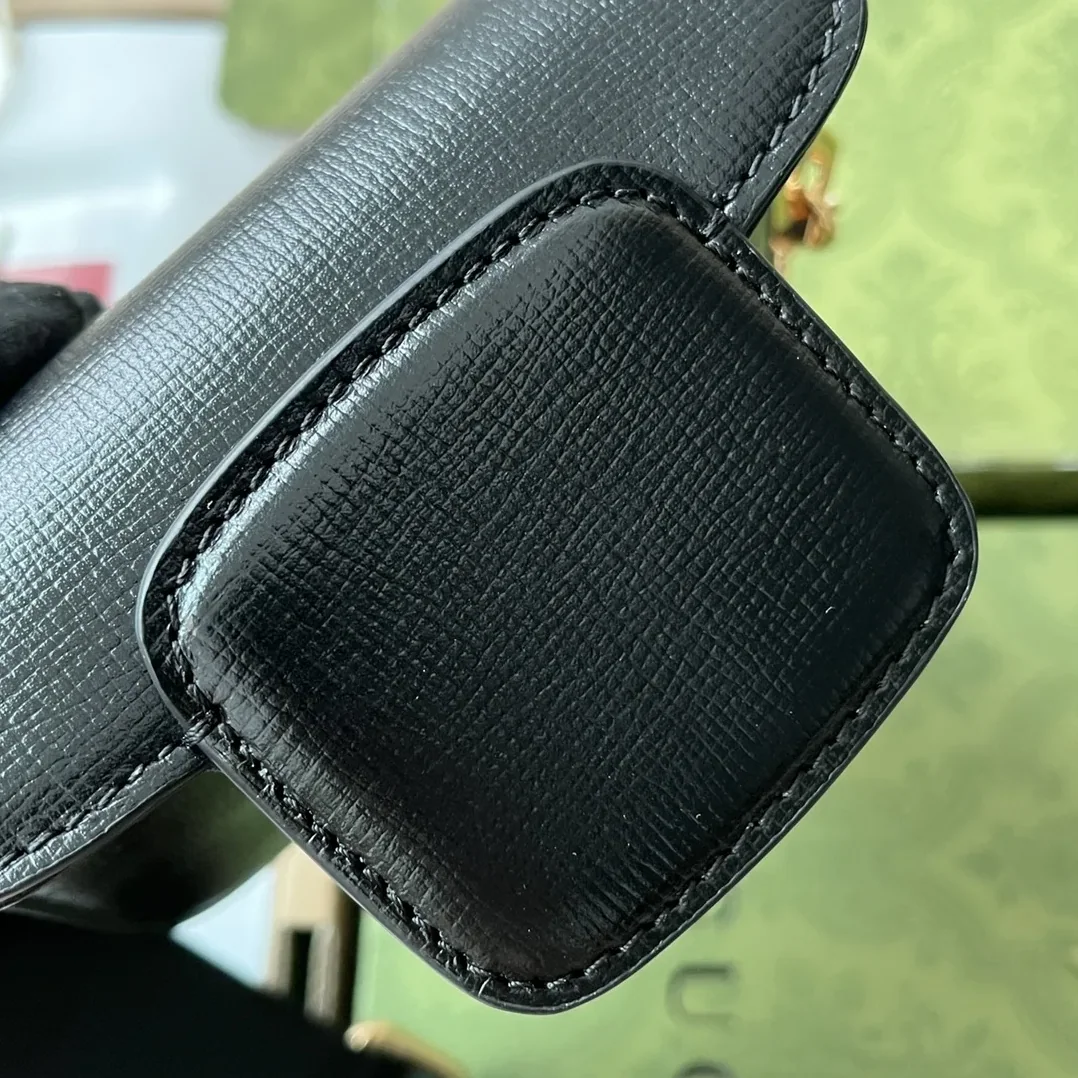 Gucci Horsebit 1955 Strap Wallet Black Gucci Horsebit 1955 Strap Wallet Black