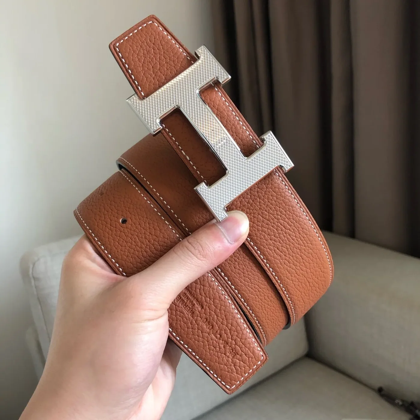 Hermes H Guillochee Belt Buckle And Reversible Leather Strap Noir Hermes H Guillochee Belt Buckle And Reversible Leather Strap Noir