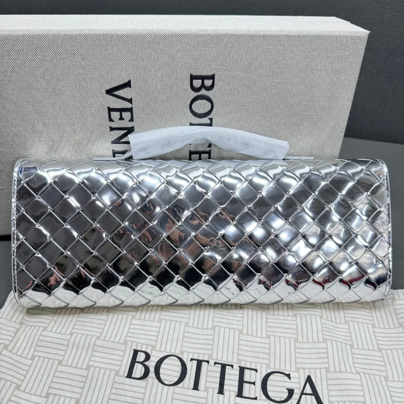 Bottega Veneta Andiamo Clutch in Silver Metallic Silver Hardware Bottega Veneta Andiamo Clutch in Silver Metallic Silver Hardware