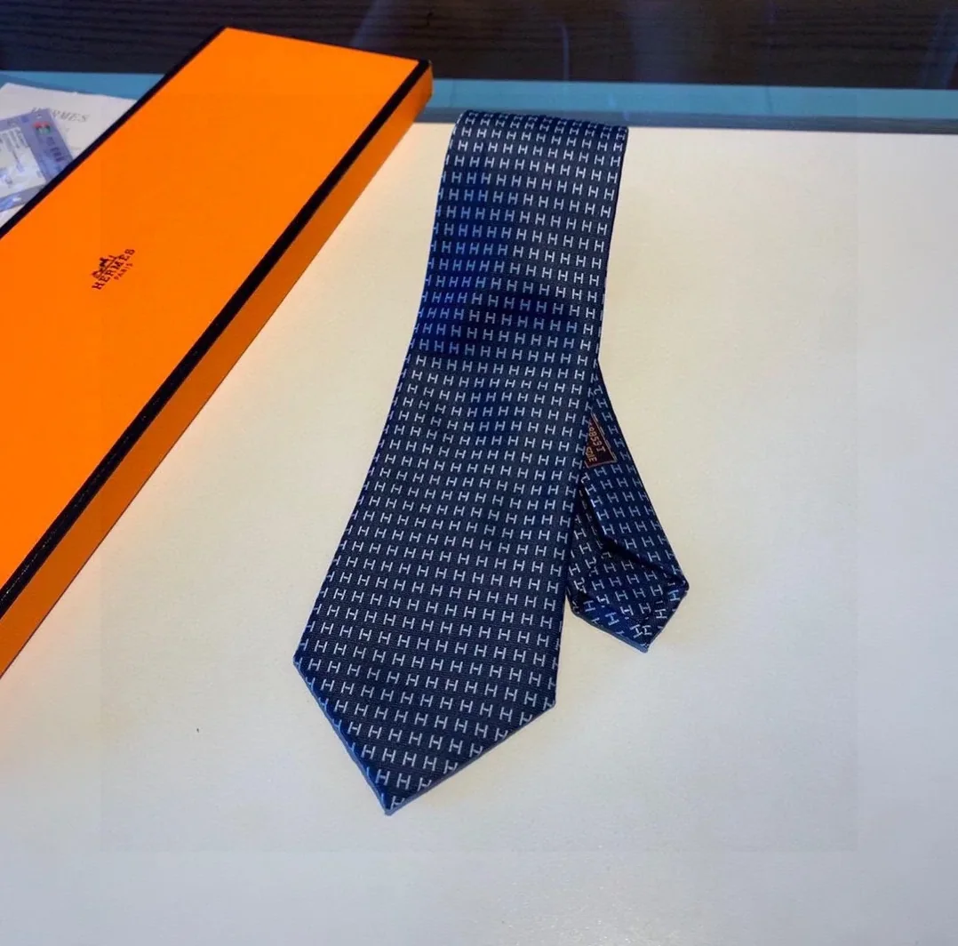 Hermes Faconnee H Bicolore Tie Marine/Bleu Hermes Tie 17 for Men Hermes Faconnee H Bicolore Tie Marine/Bleu Hermes Tie 17 for Men