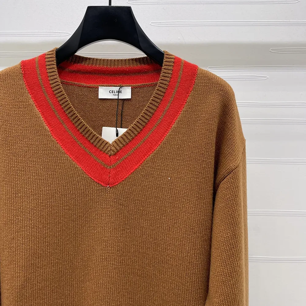 Celine V-Neck Sweater in Cashmere for Men in Brown