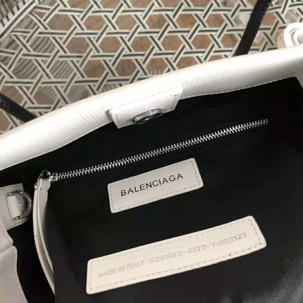 Balenciaga Shopping XXS North South Tote Bag in Squared Calfskin Bag for Women in White Balenciaga Shopping XXS North South Tote Bag in Squared Calfskin Bag for Women in White