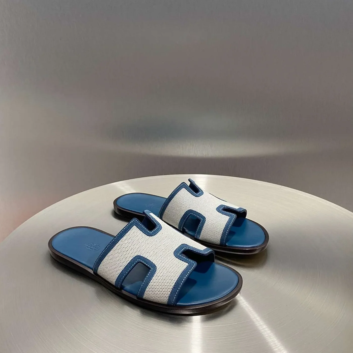 Hermes Oran Sandal Green Hermes Oran Sandal Green