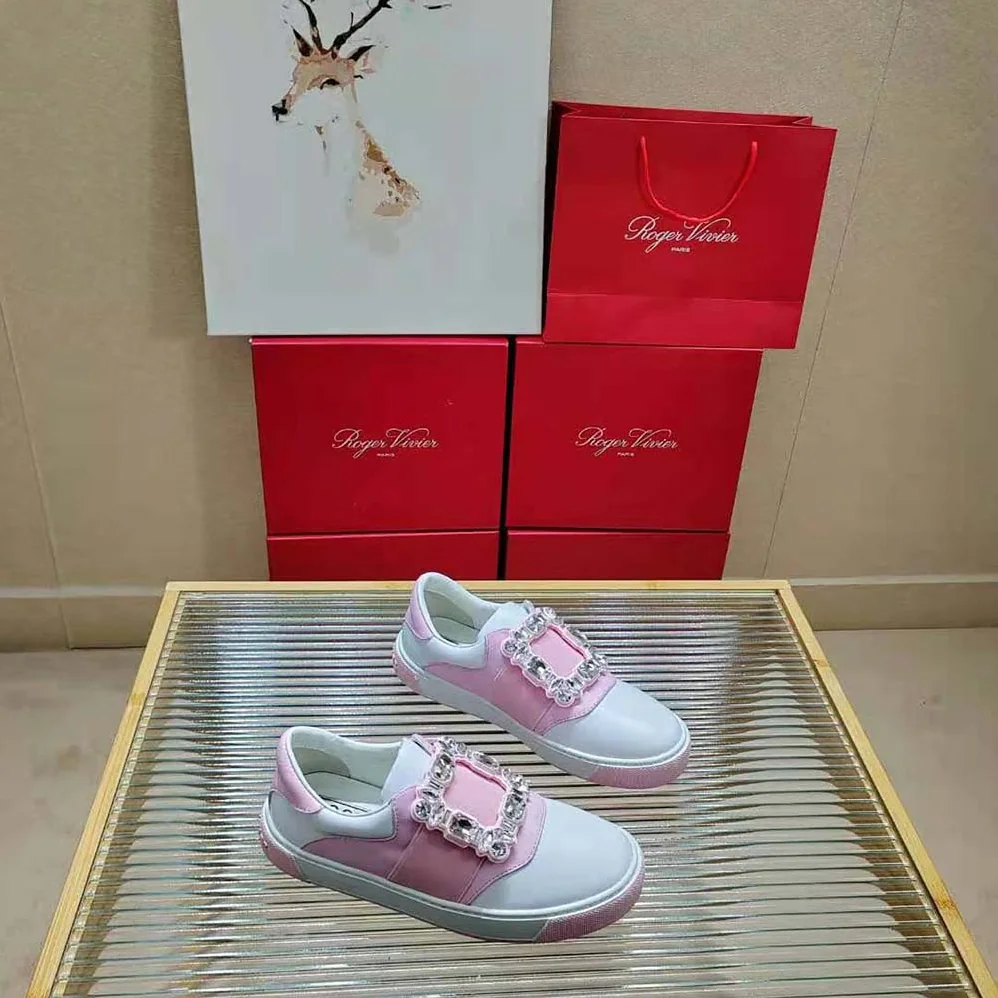 Roger Vivier Very Vivier Strass Buckle Sneakers in Leather for Women in Pink Roger Vivier Very Vivier Strass Buckle Sneakers in Leather for Women in Pink