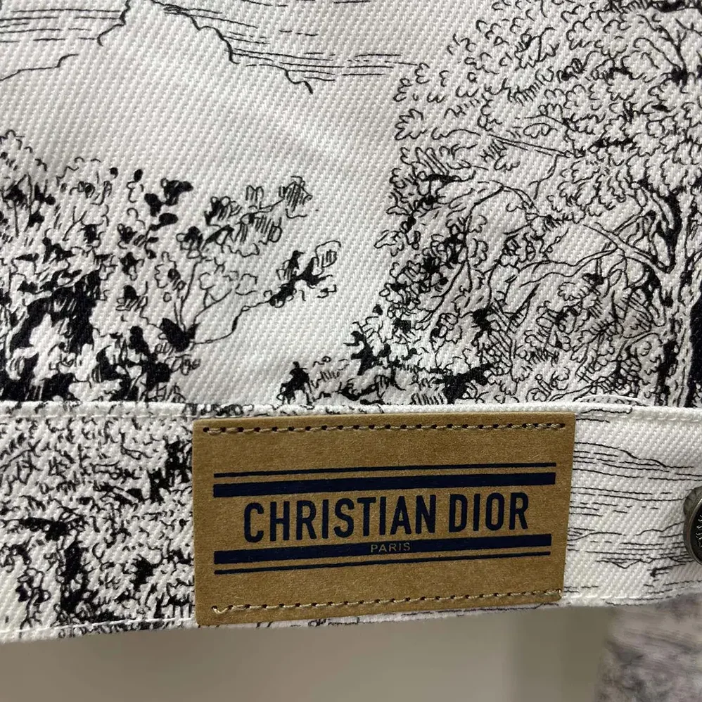 Dior Jacket White Cotton Denim with Blue Toile de Jouy Scotland Motif for Men