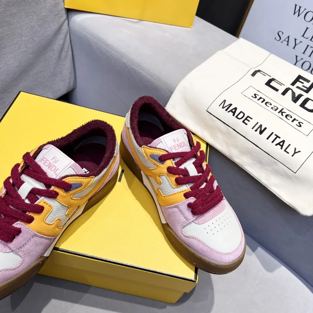 Fendi FD Fendi Match Low Tops Sneakers Pink