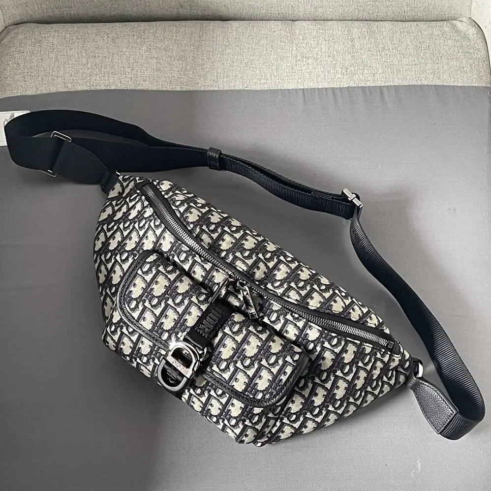 Dior Dior 8 Belt Bag Beige and Black Dior Oblique Jacquard for Men
