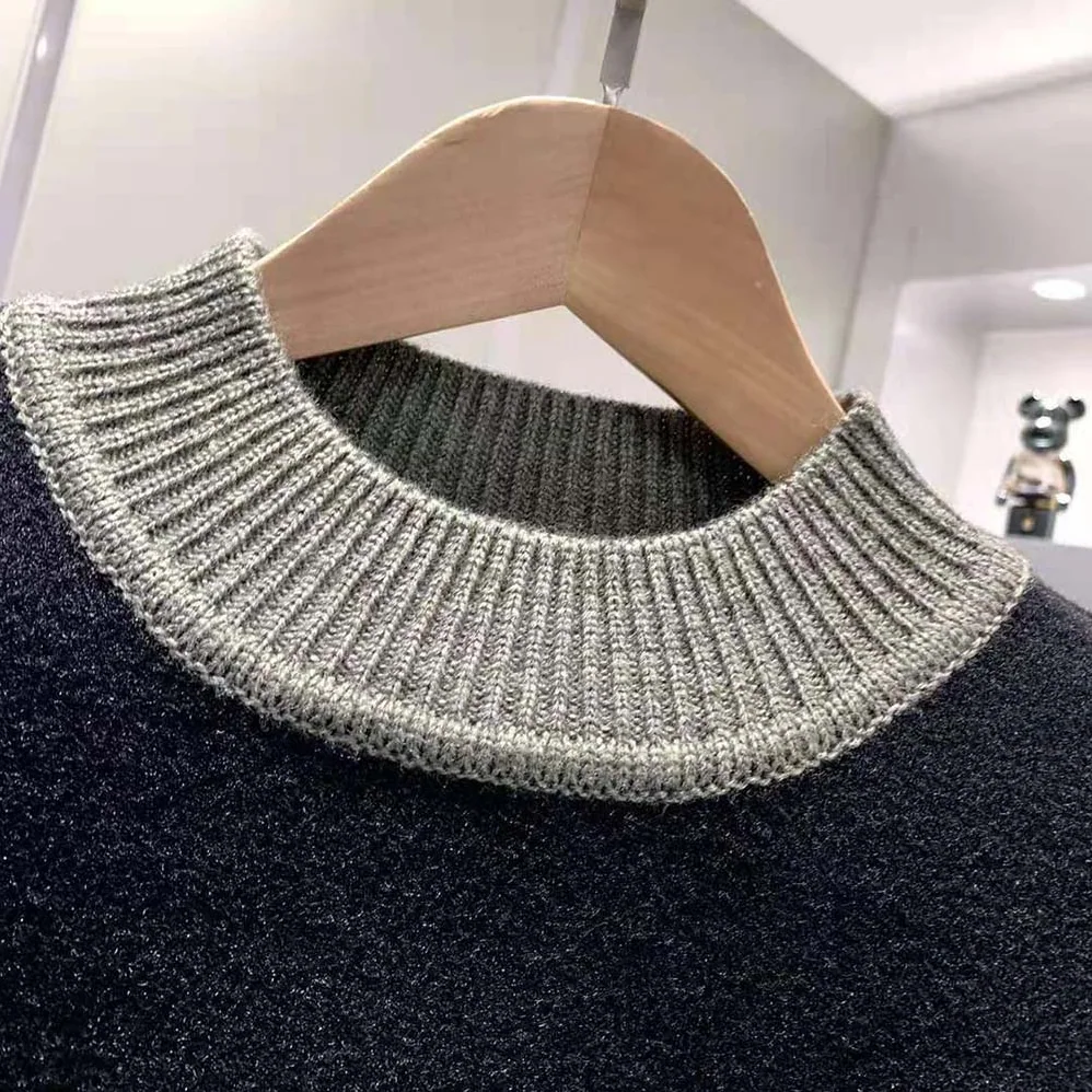 Fendi Black wool Sweater with High Collar and Long Sleeves for Men