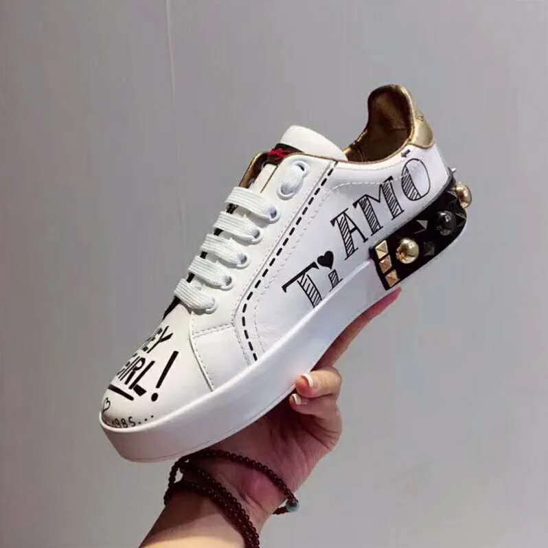 Dolce Gabbana D&G Shoes Zapatillas Portofino De becerro Estampado Con Parche Y Bordados for Women Dolce Gabbana D&G Shoes Zapatillas Portofino De becerro Estampado Con Parche Y Bordados for Women
