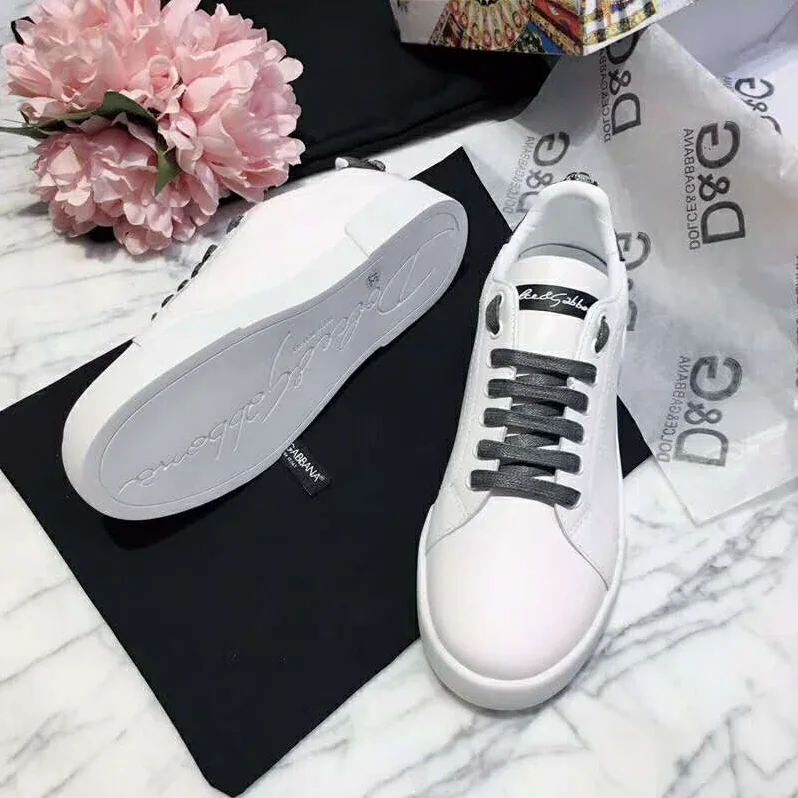 Dolce Gabbana D&G Shoes Zapatillas De Piel Con Aplicacion for Women