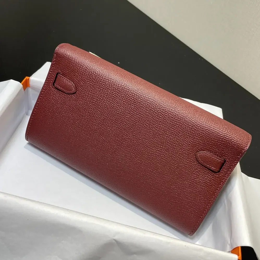 Hermes Kelly To Go in Epsom Leather for Women in Maroon