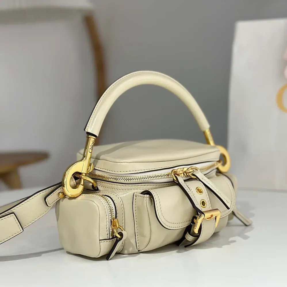 Chloe Small Camera Bag in Shiny Leather for Women in Beige