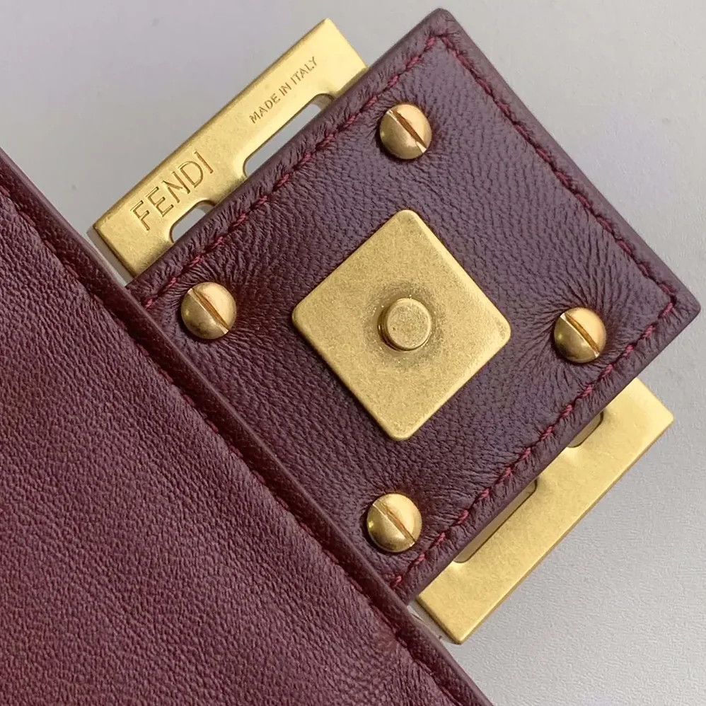 Fendi Medium Baguette Maroon Leather Bag for Women