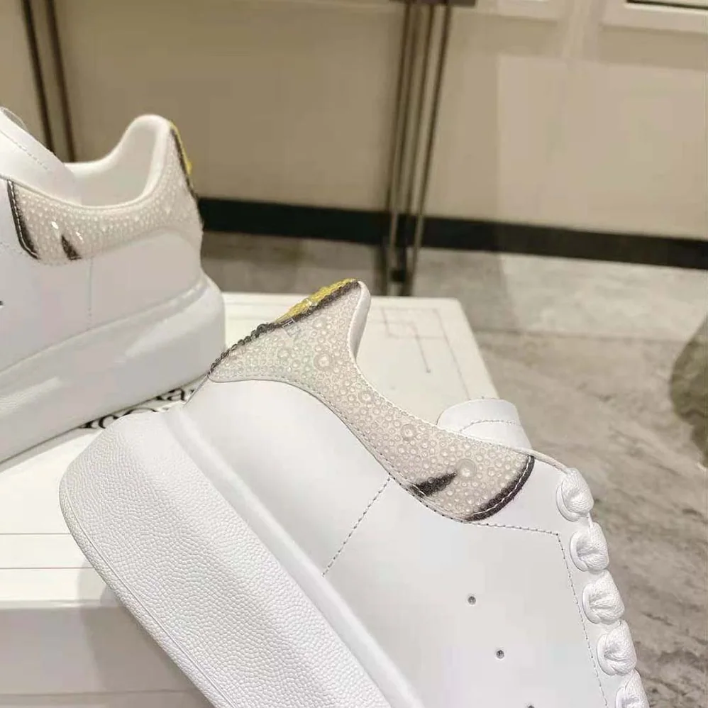 Alexander Mcqueen Oversized Sneaker in White for Women in Yellow/Black Alexander Mcqueen Oversized Sneaker in White for Women in Yellow/Black