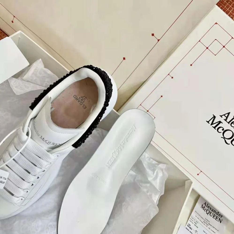 Alexander Mcqueen White Smooth Calf Leather Oversized Sneaker for Women