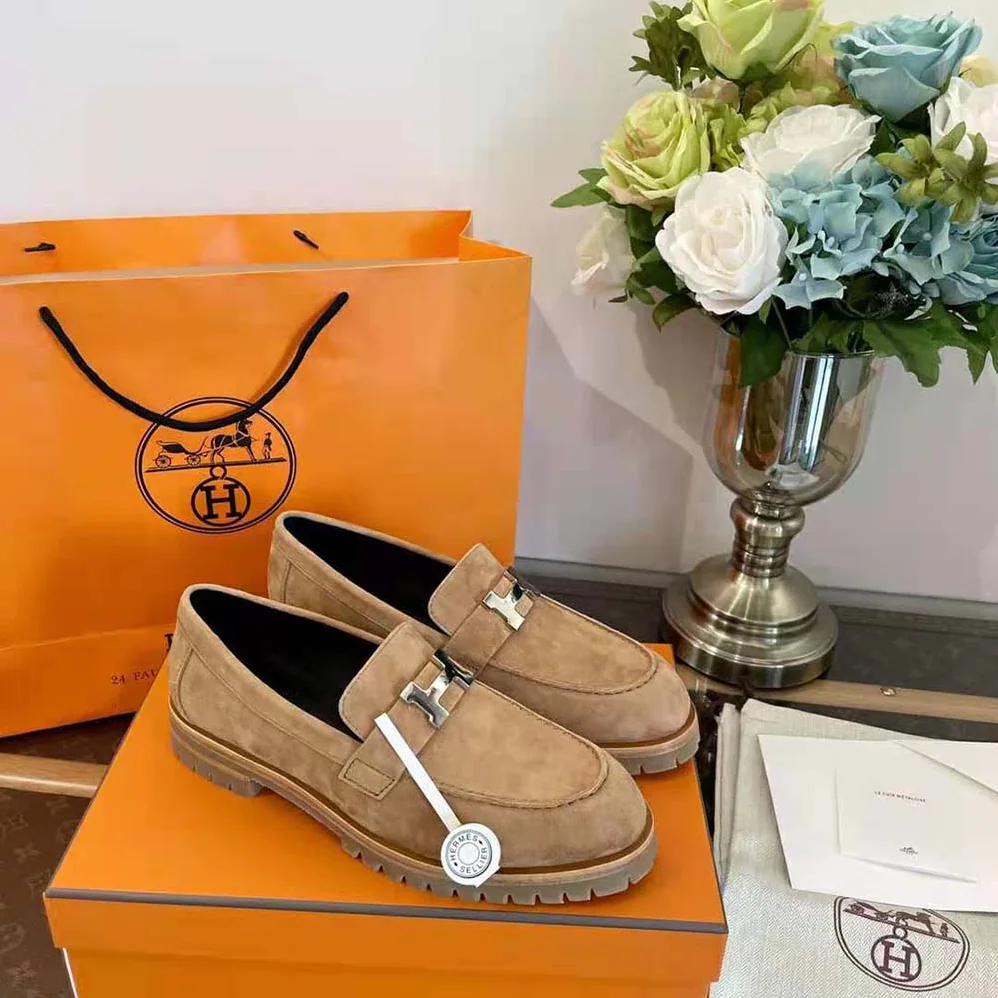 Hermes Faubourg Loafer in suede goatskin for Women in Beige Hermes Faubourg Loafer in suede goatskin for Women in Beige