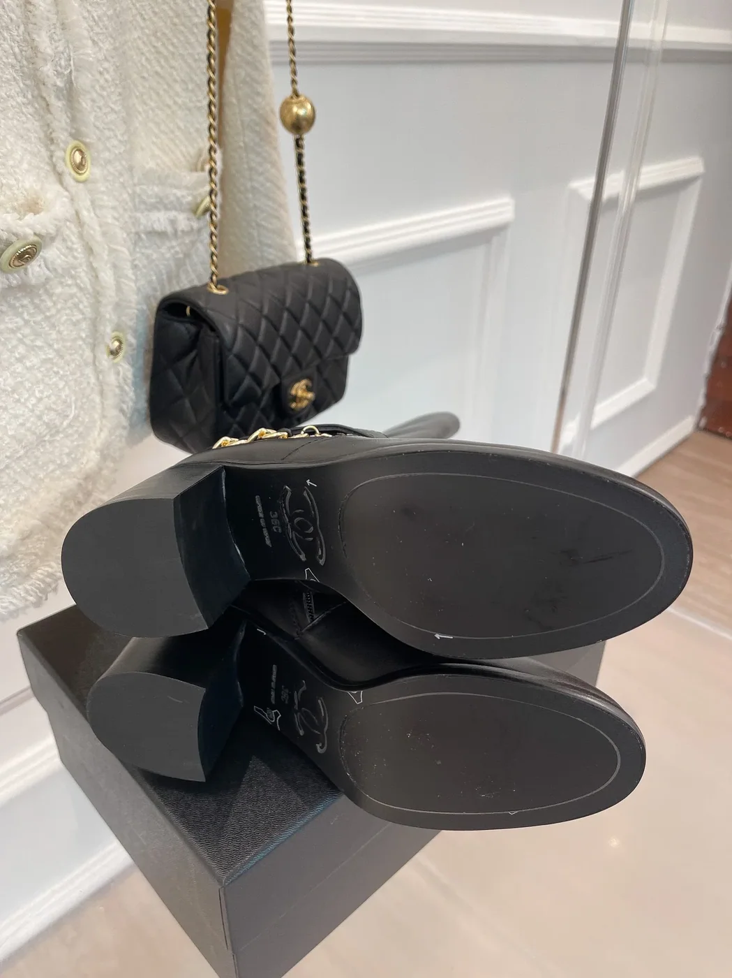 Chanel High Boots With Chain Black / Chanel High Boots With Chain Black /