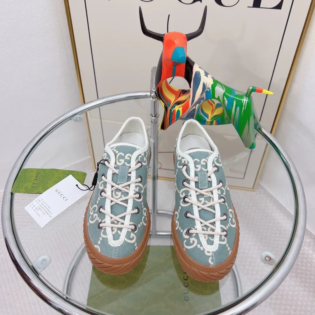 Gucci Maxi GG Sneaker Grey for Women