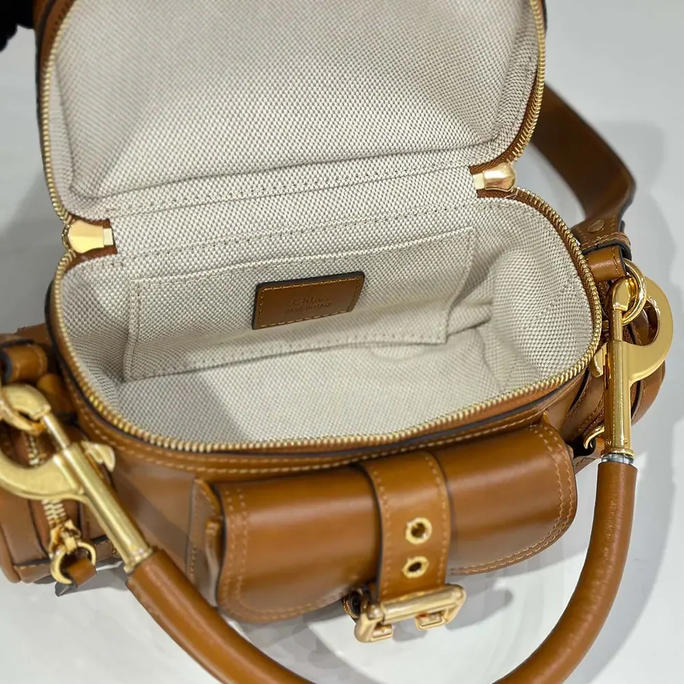 Chloe Small Camera Bag in Shiny Leather for Women in Brown