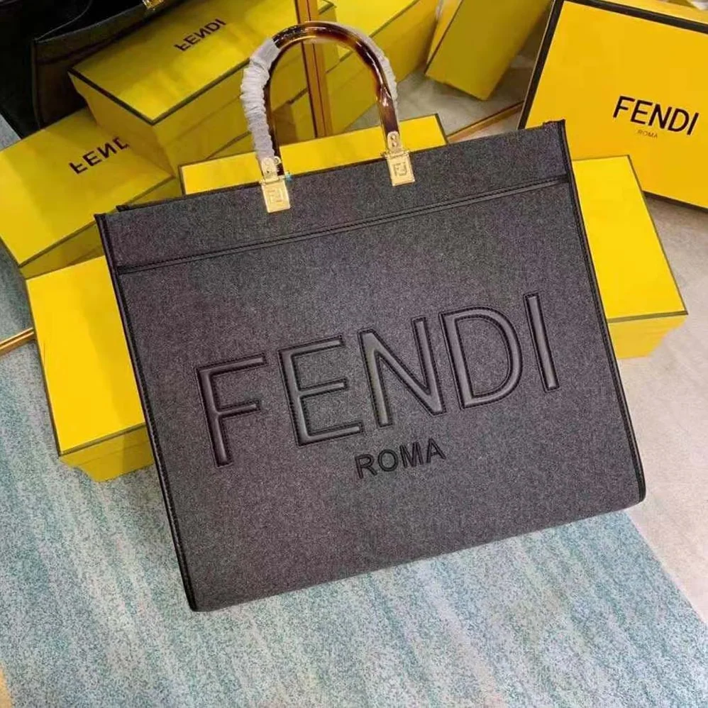 Fendi Fendi Sunshine Large Gray Flannel Shopper for Women