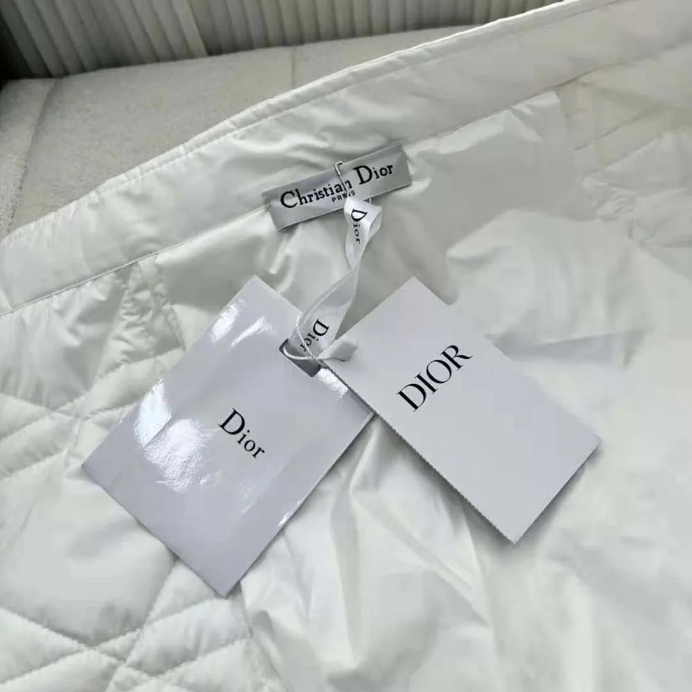 Dior Macrocannage Flared Miniskirt White Quilted Technical Taffeta for Women Dior Macrocannage Flared Miniskirt White Quilted Technical Taffeta for Women