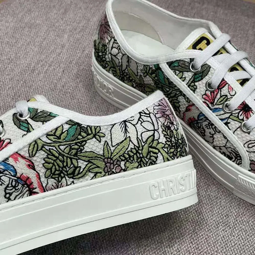 Dior Walk N Dior Sneaker White Multicolor D for Women in Constellation Embroidered Cotton Dior Walk N Dior Sneaker White Multicolor D for Women in Constellation Embroidered Cotton