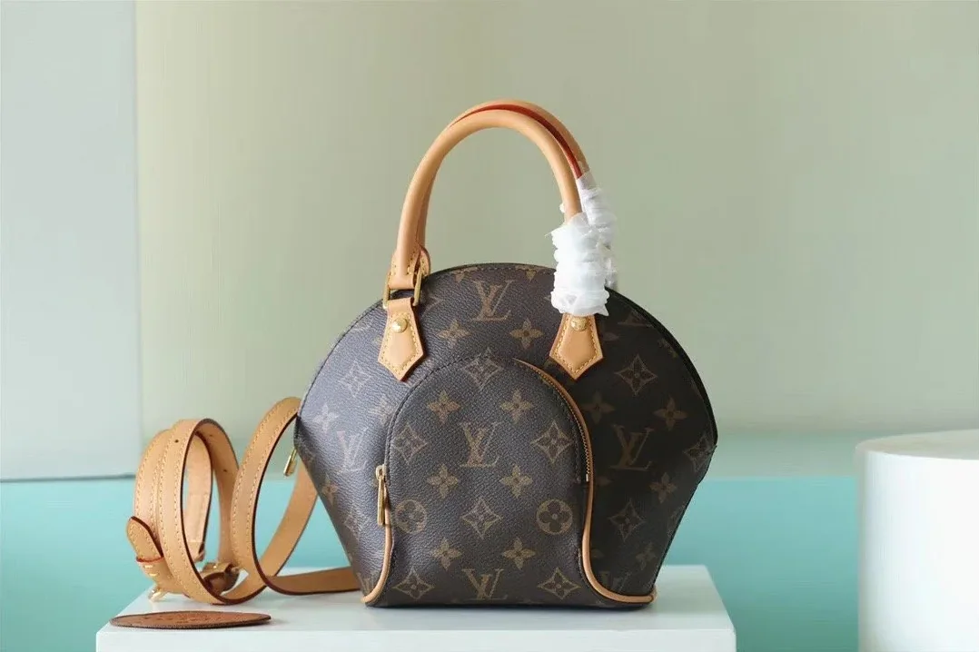 Louis Vuitton Ellipse BB Handbag Created By Nicolas Ghesquiere From Classic Monogram Canvas Brown / Louis Vuitton Ellipse BB Handbag Created By Nicolas Ghesquiere From Classic Monogram Canvas Brown /
