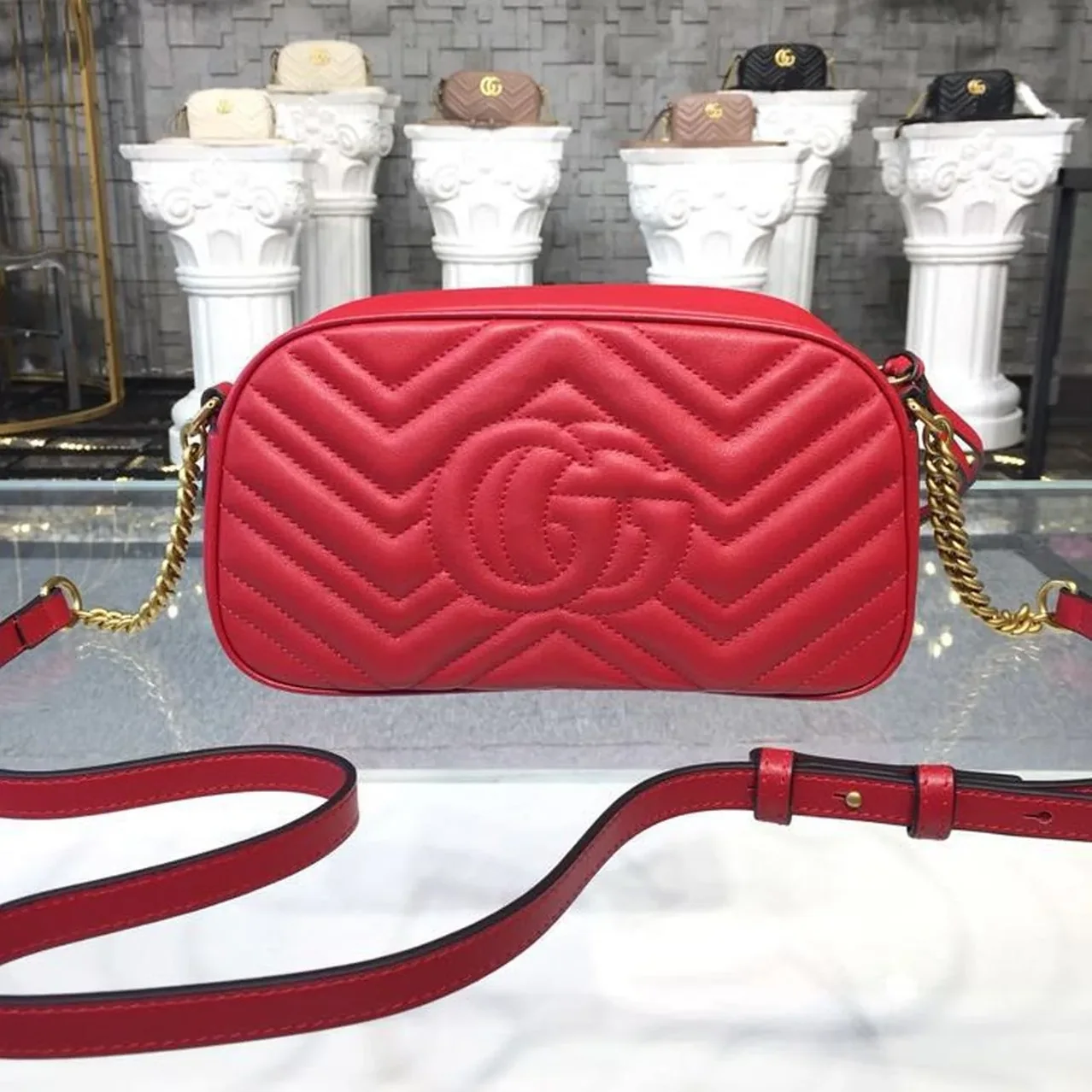 Gucci GG Marmont Small Matelassé Shoulder Bag Hibiscus Red Matelassé Chevron / Gucci GG Marmont Small Matelassé Shoulder Bag Hibiscus Red Matelassé Chevron /