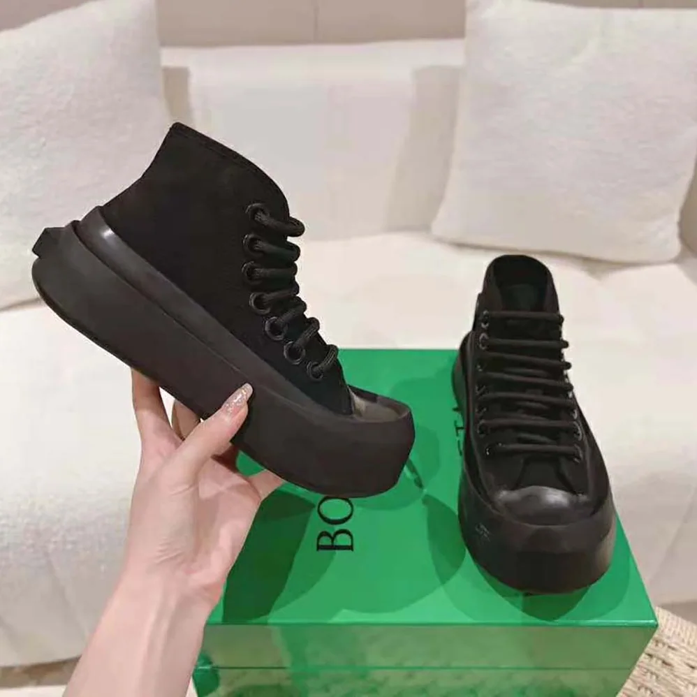 Bottega Veneta Jumbo Sneaker Nylon High Top Lace-up Sneakers for Unisex in Black Bottega Veneta Jumbo Sneaker Nylon High Top Lace-up Sneakers for Unisex in Black