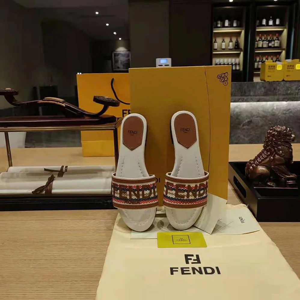 Fendi Signature Beige Canvas Slides for Women Fendi Signature Beige Canvas Slides for Women