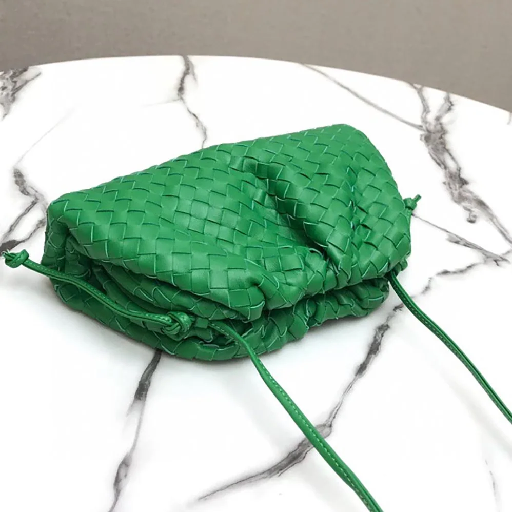 Bottega Veneta Teen Pouch Teen Intrecciato Leather Clutch for Women Bottega Veneta Teen Pouch Teen Intrecciato Leather Clutch for Women