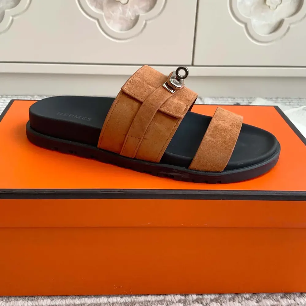 Hermes Jackson Sandal for Unisex in Brown Hermes Jackson Sandal for Unisex in Brown