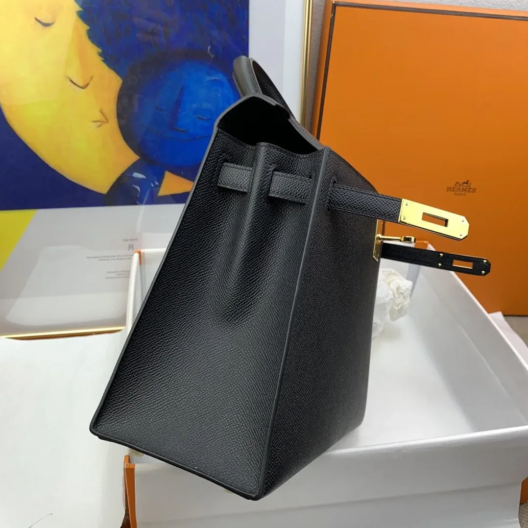 Hermes Kelly 28 Sellier Epsom Black Bag