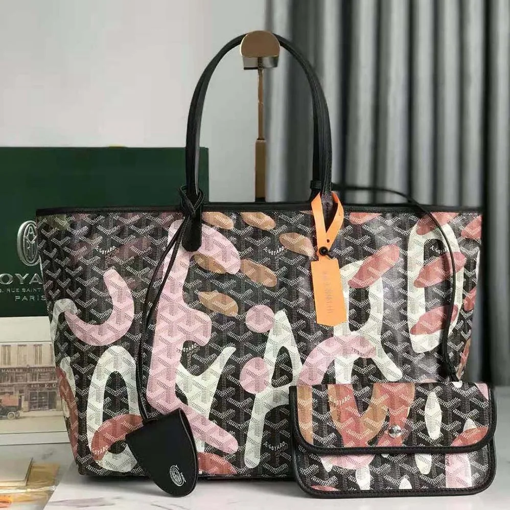 Goyard Saint Louis PM Bag Lettres Camouflage for Women in Pink Goyard Saint Louis PM Bag Lettres Camouflage for Women in Pink