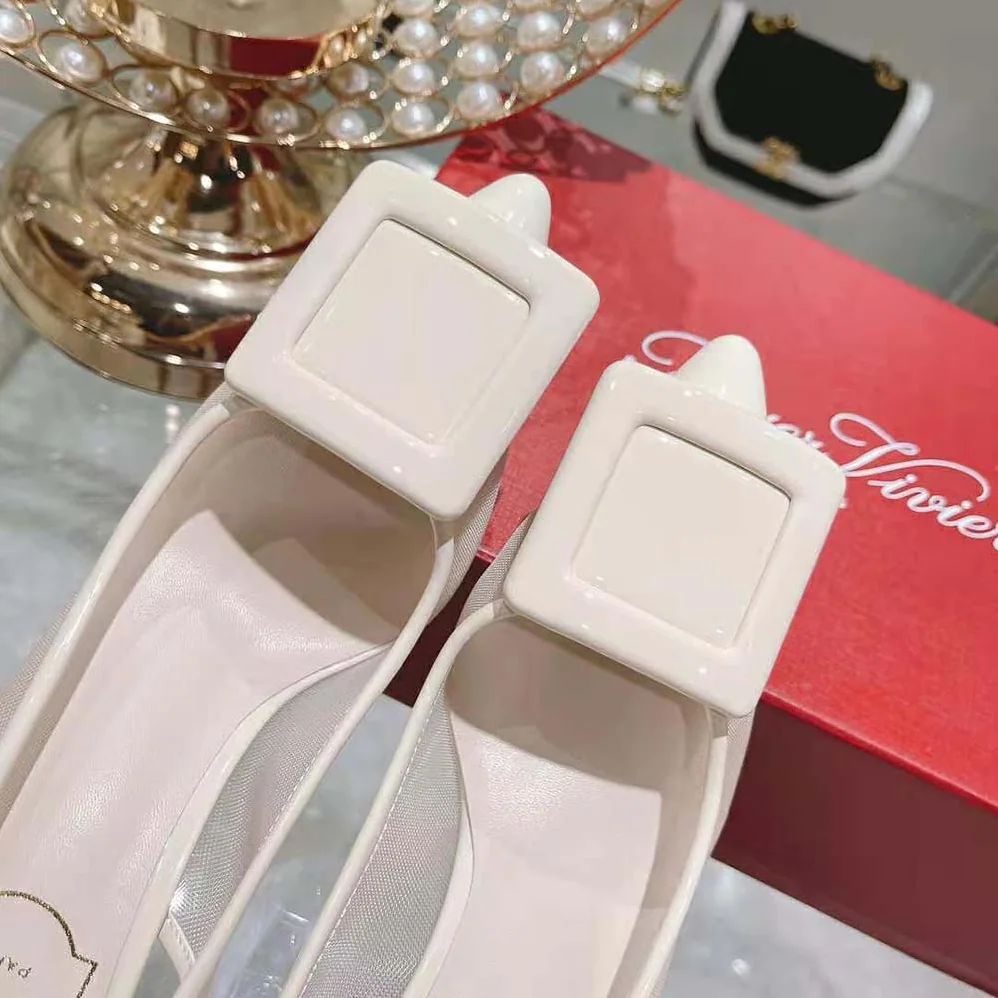 Roger Vivier Viv' In The City Net Covered Buckle Slingback Pumps in Fabric for Women in White