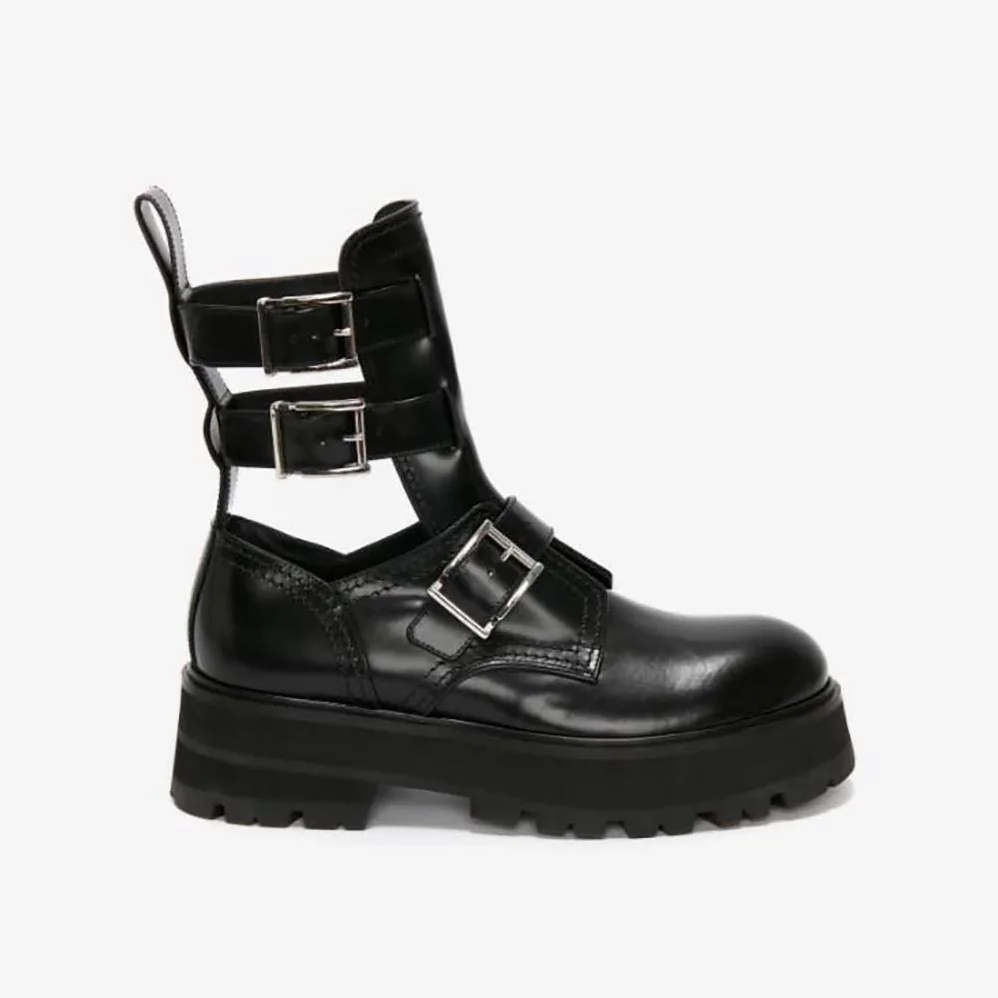 Alexander Mcqueen Rave Buckle Boot in Black for Women in Silver Alexander Mcqueen Rave Buckle Boot in Black for Women in Silver