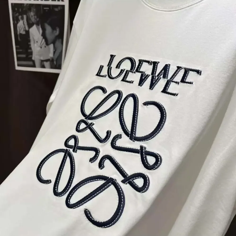 Loewe Loewe Men Loose Fit T-shirt in Cotton for Men in White/Black Loewe Loewe Men Loose Fit T-shirt in Cotton for Men in White/Black
