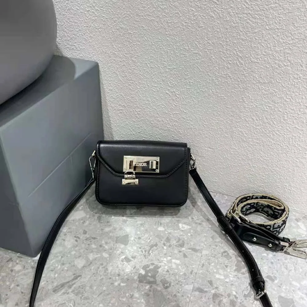 Dior Messenger Pouch Black Smooth Calfskin for Men