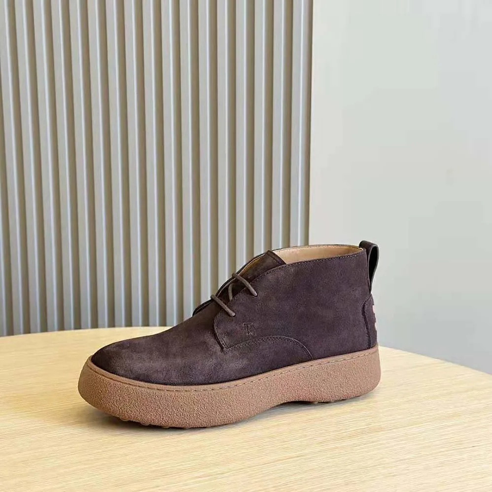 Tod's W. G. Desert Boots in Suede for Men in Chocolate