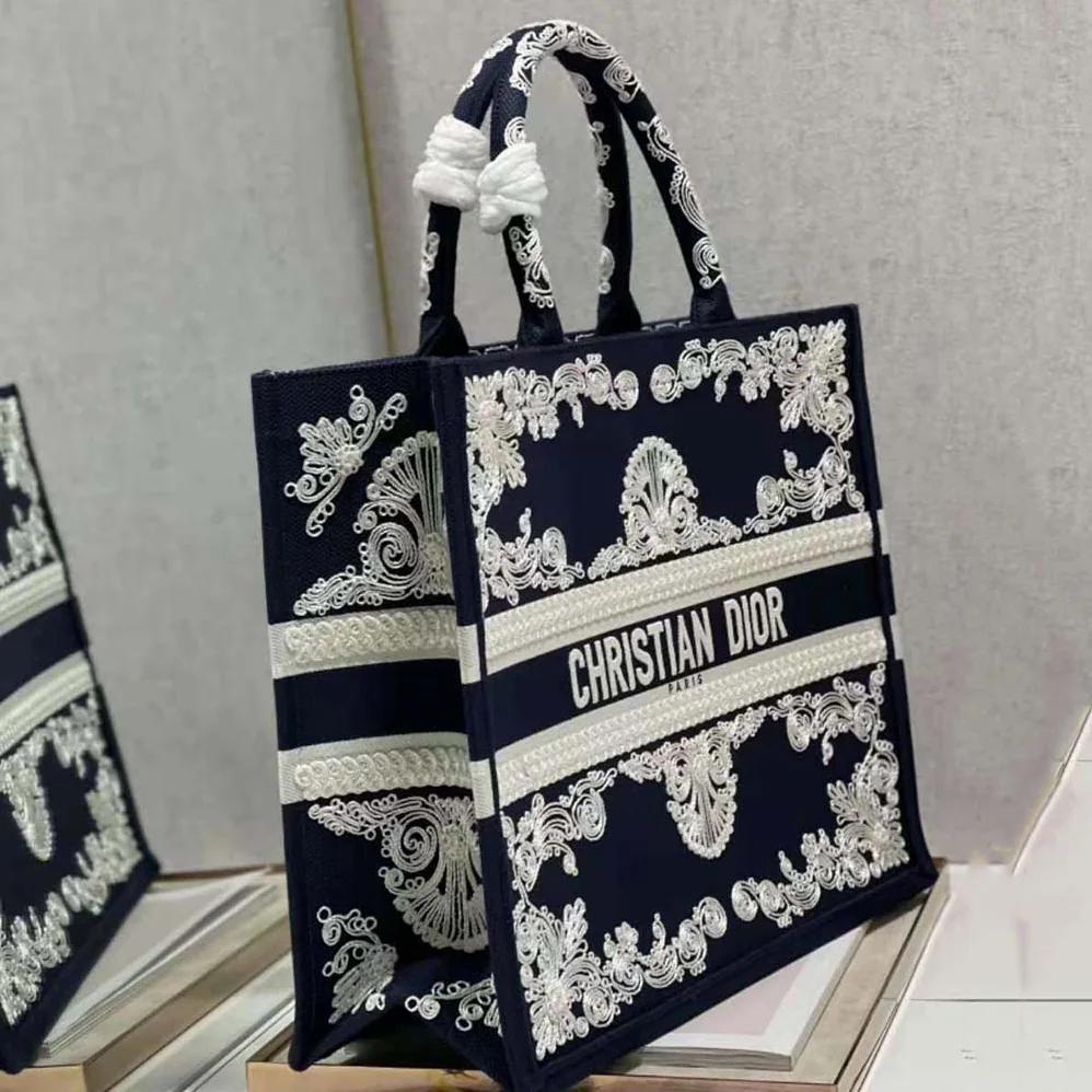 Dior Large Dior Book Tote Blue and White Cornely for Women in Effect Embroidery