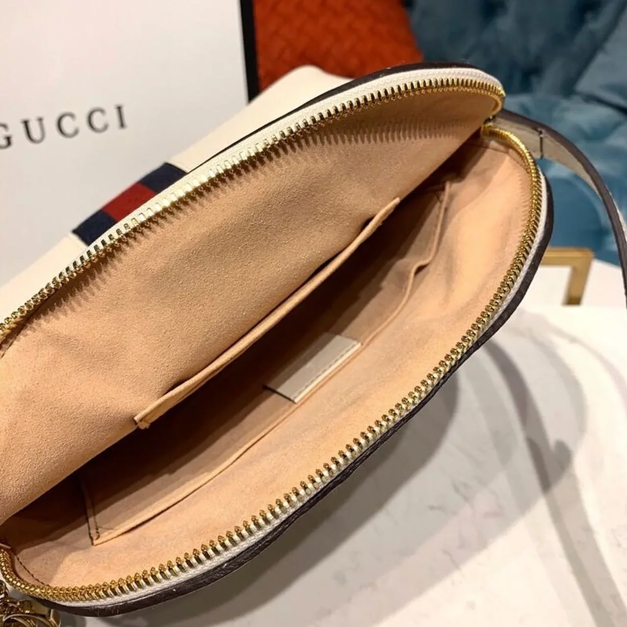Gucci Ophidia Shoulder Bag White / Gucci Ophidia Shoulder Bag White /