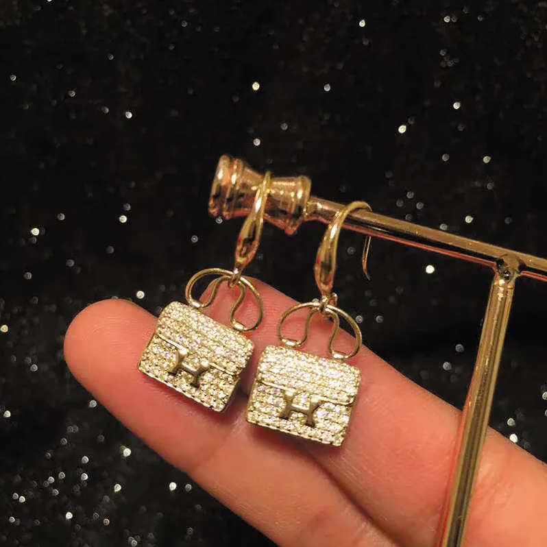 Amulettes Constance Earrings Gold Tone Amulettes Constance Earrings Gold Tone