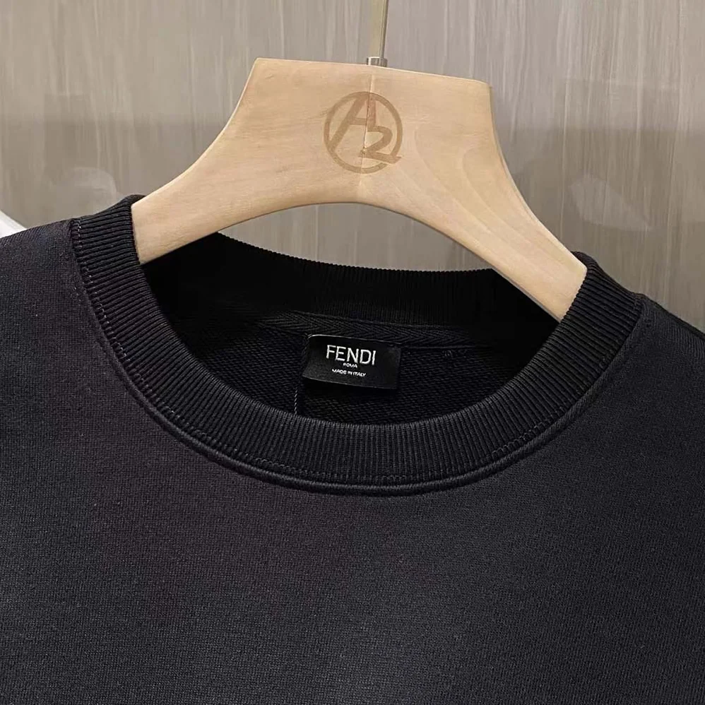 Fendi Black Wool Sweater for Women in Black Fendi Black Wool Sweater for Women in Black