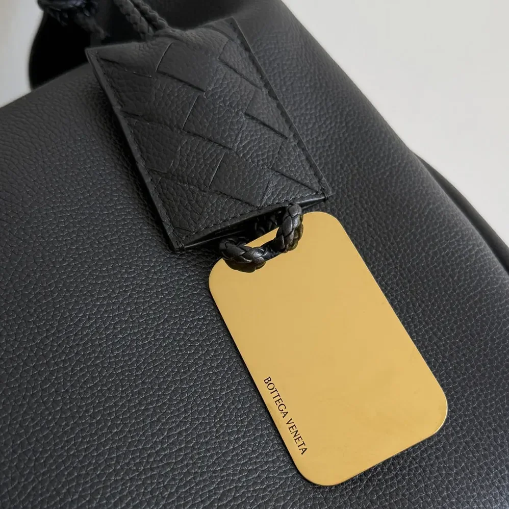 Bottega Veneta Large Campana for Women in Black