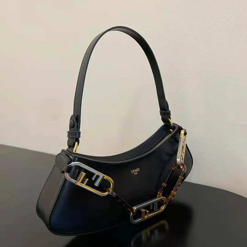 Fendi O'Lock Swing Black Leather Pouch for Women
