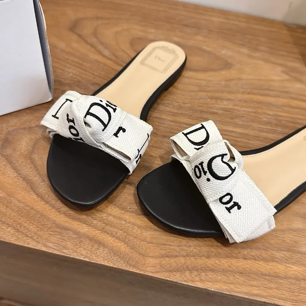 Dior J'Adior Slide Black Embroidered Cotton for Women
