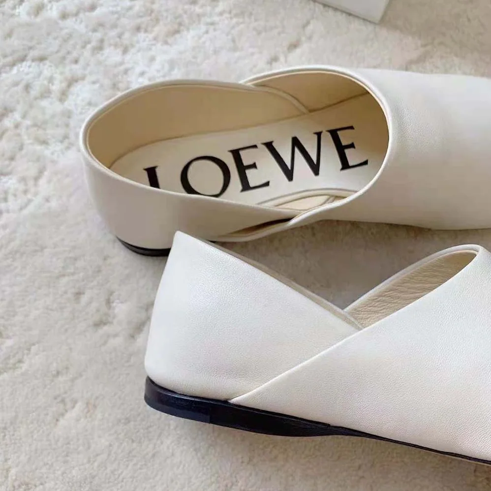 Loewe Toy Slipper in Goatskin for Women in White Loewe Toy Slipper in Goatskin for Women in White