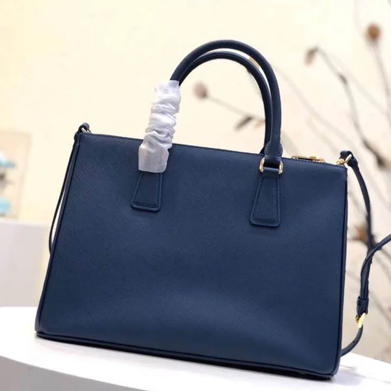 Prada Prada Galleria Bag in Saffiano Leather for Women in Blue