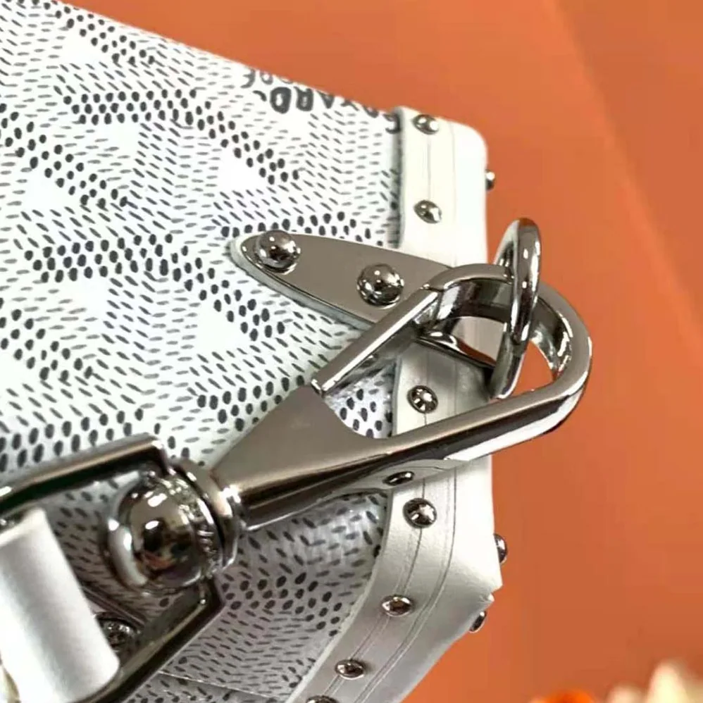 Goyard Cassette Trunk Bag in Goyardine Canvas & Clamecy Cowhide for Women in White Goyard Cassette Trunk Bag in Goyardine Canvas & Clamecy Cowhide for Women in White