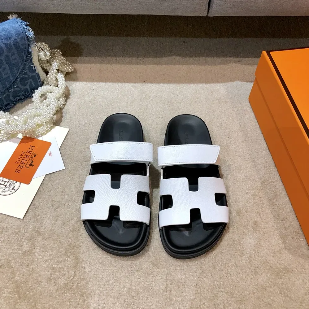 Hermes Chypre Sandal-White H222100Zv90380 for Unisex Hermes Chypre Sandal-White H222100Zv90380 for Unisex
